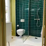 Le Clos Du Tulipier Bed & Breakfast La Chapelle-du-Bard