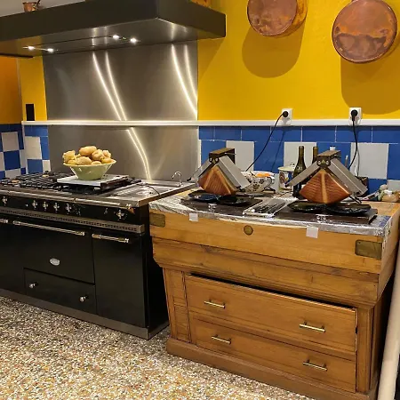 فندق مبيت وإفطار Le Clos Du Tulipier 3*