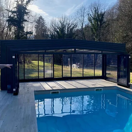 B&B Le Clos Du Tulipier La Chapelle-du-Bard