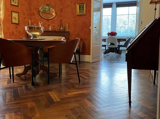 Le Clos Du Tulipier فندق مبيت وإفطار La Chapelle-du-Bard