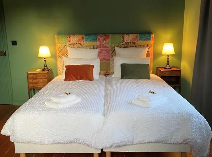 فندق مبيت وإفطار Le Clos Du Tulipier 3*