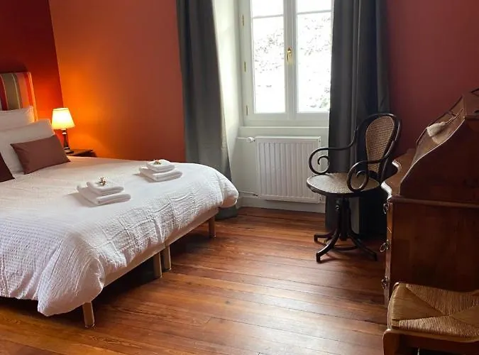 Le Clos Du Tulipier فندق مبيت وإفطار 3*