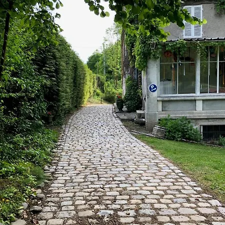Bed & Breakfast Le Clos Du Tulipier La Chapelle-du-Bard