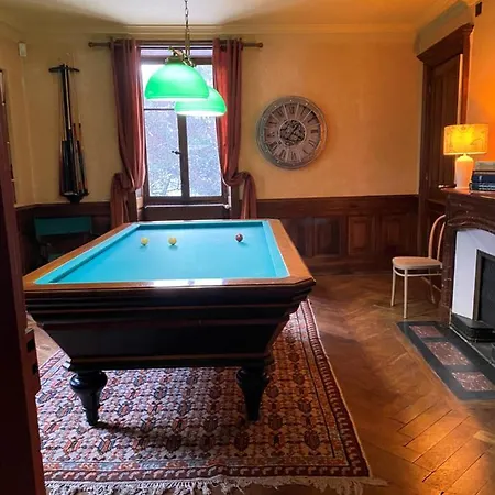 Le Clos Du Tulipier Bed & Breakfast
