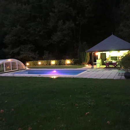 Le Clos Du Tulipier La Chapelle-du-Bard
